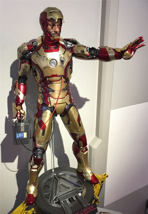 Hot Toys Qs Iron Man Iron Man Mark Xlii Collectible Figure