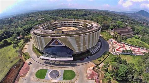 8 Urutan Kampus Terbaik Di Indonesia Tahun 2021 Versi Qs Wur