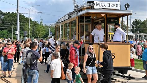 Komunikacyjny Piknik Na Tat Na Nowym Dworze