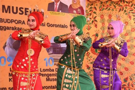 Tidi Lo Tuhuo Tarian Gorontalo Yang Mengajarkan Budi Pekerti Kaum Remaja