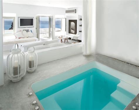 Grace Santorini Escape To Unmatched Serenity - Decoholic