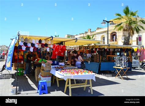Marsaxlokk Market Hi Res Stock Photography And Images Alamy