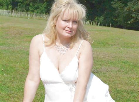 Hot Milf Porn Pictures Xxx Photos Sex Images Pictoa