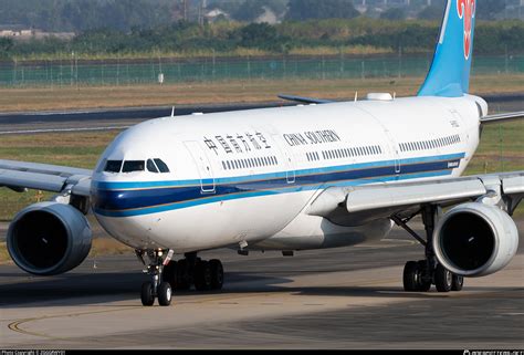 B 5922 China Southern Airlines Airbus A330 323 Photo By ZGGGRWY01 ID