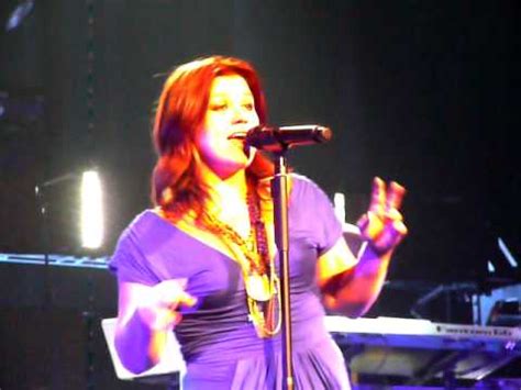 Kelly Clarkson Never Again Live Youtube