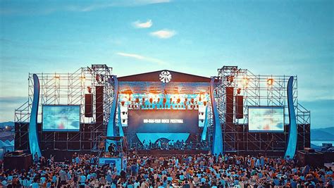 Hohaiyan Rock Festival Image 2018 貢寮國際海洋音樂祭 on Behance