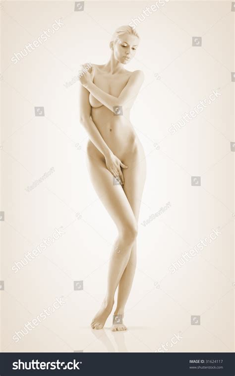 Beautiful Naked Woman Poses Covering Itself Stock Photo Edit Now 31624117