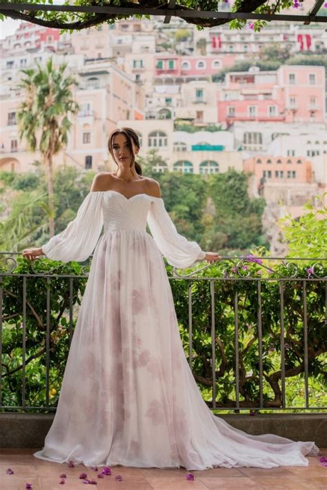 Our List Of 20 Incredible Goddess Wedding Dress Options For Elopements