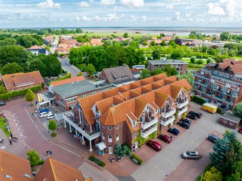 Schloss Dornum Ein Renaissance Juwel In Ostfriesland Leuchtfeuer