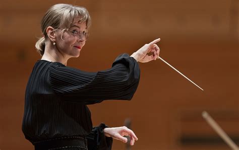 Susanna Mälkki Leila Josefowicz Royal Concertgebouw Orchestra Perry