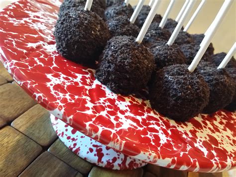 Oreo Crusted Cake Pops Heavenly Cake Pops Jennifer Cucci