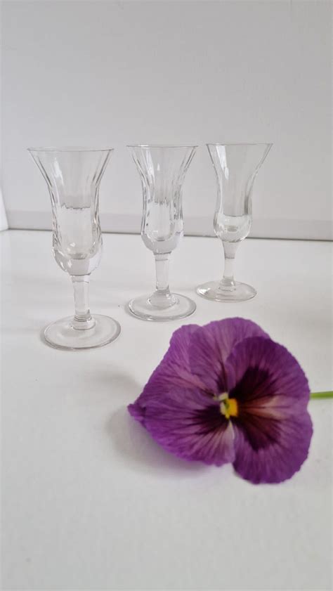 Vintage Liqueur Sherry Glasses X3 Vintage Liqueur Glasses Aperitif Glasses Etsy Australia