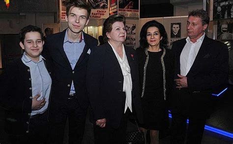 Валентина Терешкова - биография, новости, личная жизнь, фото, видео ...