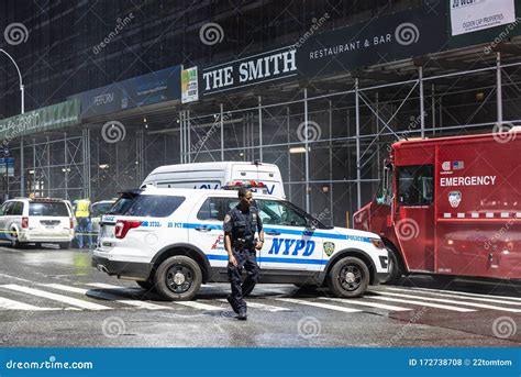 Police Stopping Traffic In New York City Usa Editorial Stock Photo