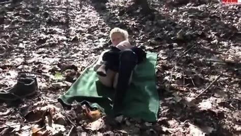 Gonzo Mädchen Natur Anal Fick