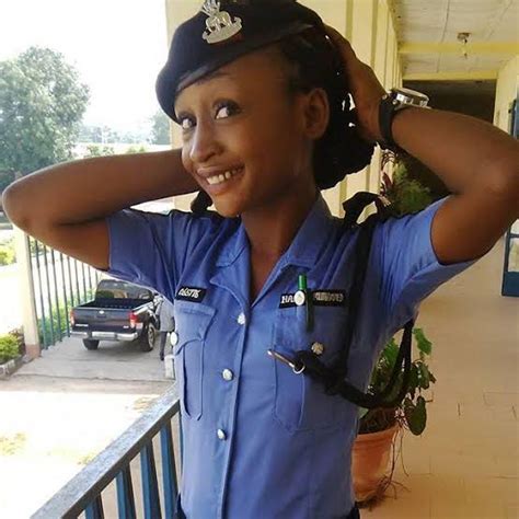 NIGERIA POLICE SAYS SEX IN THE CAR AT PUBLIC PLACES IS NOT A CRIME Woman Wrapper Blog