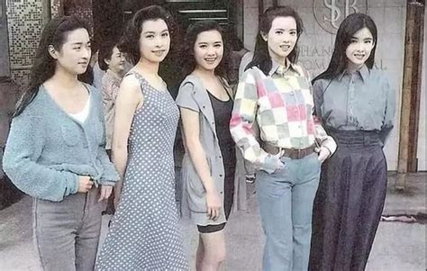 70年来中国女性服饰变迁史：你的时尚，都是爸妈玩剩的澎湃号·政务澎湃新闻 The Paper