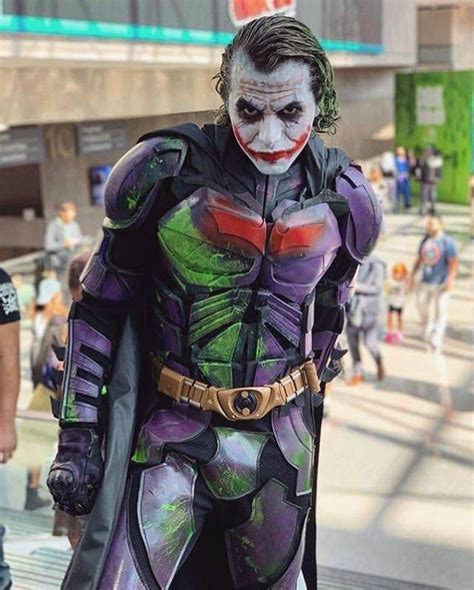 51 Fun Filled Photos To Help Pass The Time Batman Cosplay Joker Cosplay Superhero