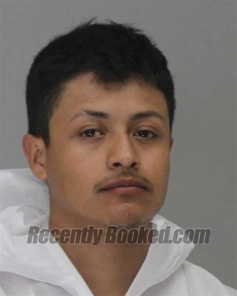 Recent Booking Mugshot For Juan Luna In Dallas County Texas