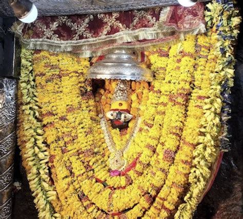 Ashtabhuja Devi temple, Vindhyachal, Uttar Pradesh - Sannidhi The Presence