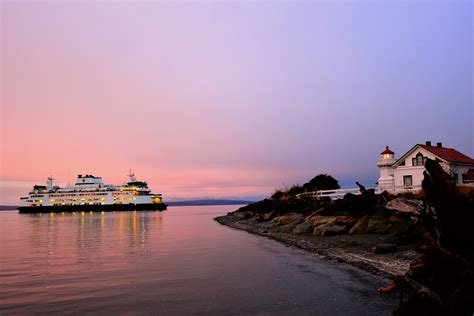 Sunset at Mukilteo Lighthouse | Etsy