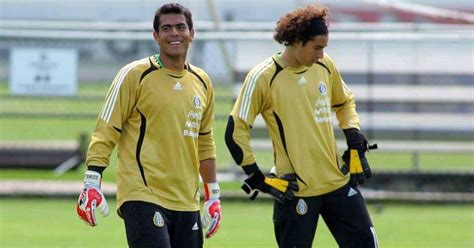 Así Surgió Las Diferencias Entre Memo Ochoa Y Oswaldo Sánchez ¿enemistad La Verdad Noticias