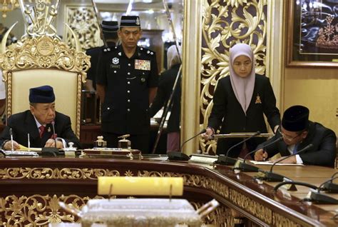 Sultan Selangor Perkenan Dun Dibubar Jumaat Ini Utusan Borneo Online