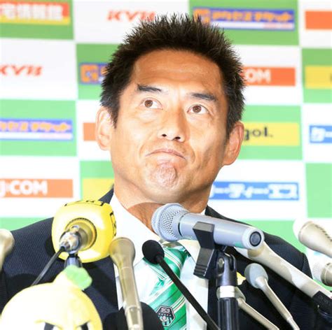 川口能活が感謝の涙「最良の瞬間」／引退会見特集 サッカーライブ速報 日刊スポーツ