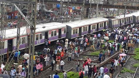 Mumbai Suburban Train Derails Near Mahim The Hindu