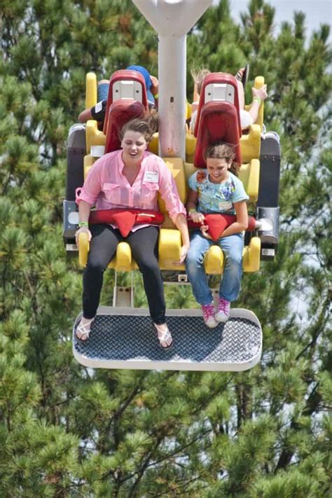 Screamin Swing Fun Spot America Atlanta