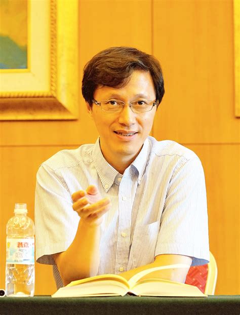 知名哲學學者楊立華出任北大文研院院長，曆史學家鄧小南卸任 新浪香港