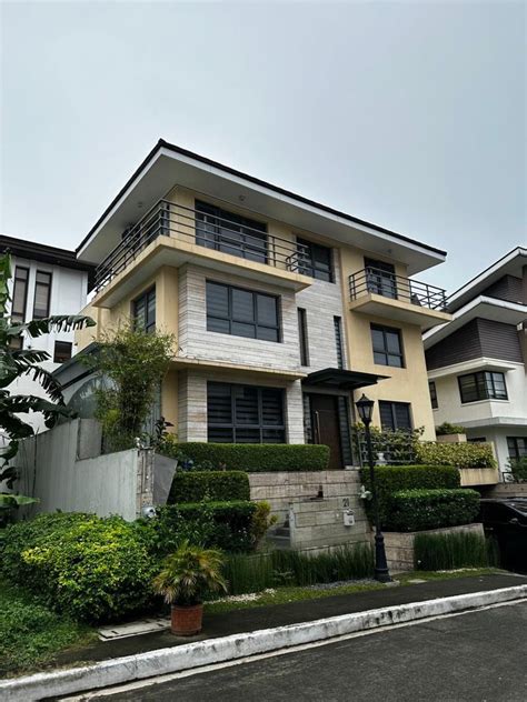 McKinley Hill Village 5 Bedroom Modern Brand New House For Sale Near