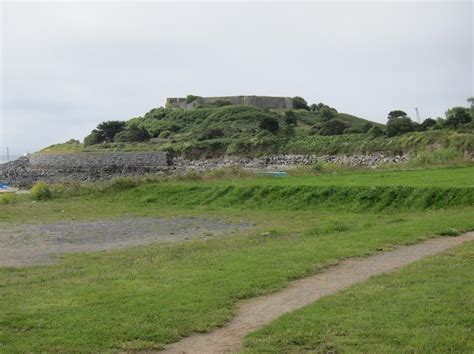 The Guernsey Coastal Walk - Day 4 | A Walker's Journal