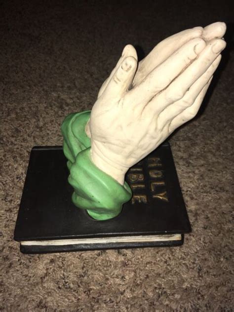 Vintage Ceramic Praying Hands Figurine Statue Christian Cross Jesus