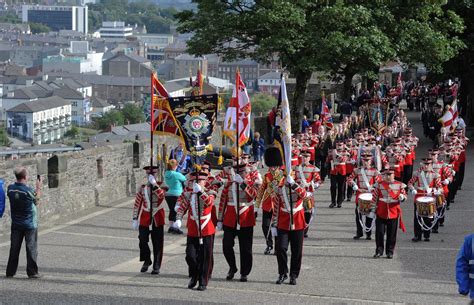 Apprentice Boys Derry Belfast Live