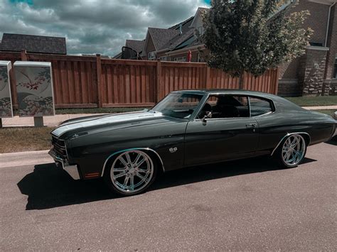 Chevrolet Chevelle on Street · Free Stock Photo