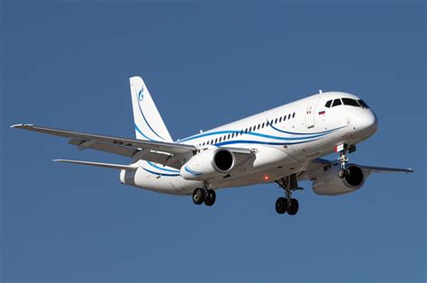 Сухой Суперджет-100 Газпром Авиа. Фото, видео и описание самолета
