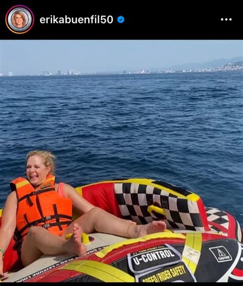 Erika Buenfil Bikini La Actriz Sorprende En Redes Con Tremendo Escote