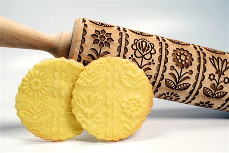 Amazon Folksy Flowers Embossing Rolling Pin Laser Engraved Dough