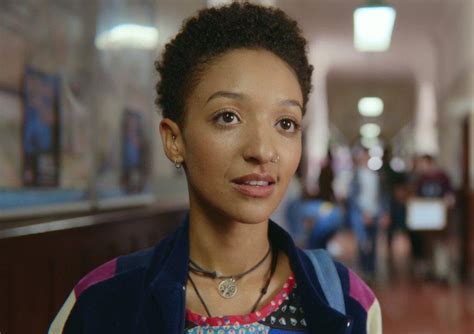 X P H Ng Nh N V T Sex Education Xu T S C Nh T V I Fan C N Ng Nghi N Sex C U I V