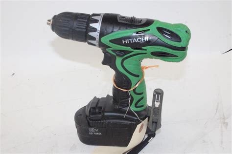 Hitachi 18 Volt Cordless Driver Drill Model Ds18dvf3 Battery Charger