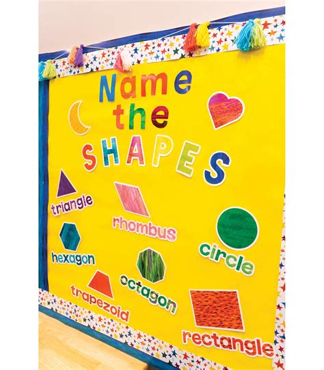 Snapklik World Of Eric Carle 32 Piece Shapes Mini Bulletin Board