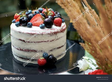 Delicious Festive Naked Cake Butter Cream Stock Photo 1812332743 Shutterstock