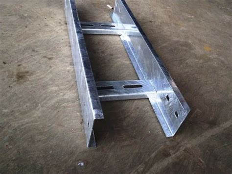 Steel Hot Dip Galvanized Hot Dip Ladder Type Cable Trays Size X At Meter In Pune
