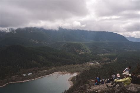 Rattlesnake Ledge Hike: Best Seattle Day Hike