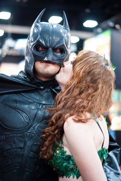 Arriba Imagen Batman And Poison Ivy Kiss Comic Abzlocal Mx