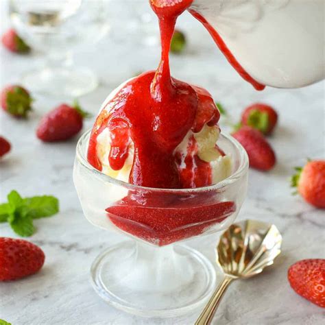 Super Easy Strawberry Coulis Marcellina In Cucina