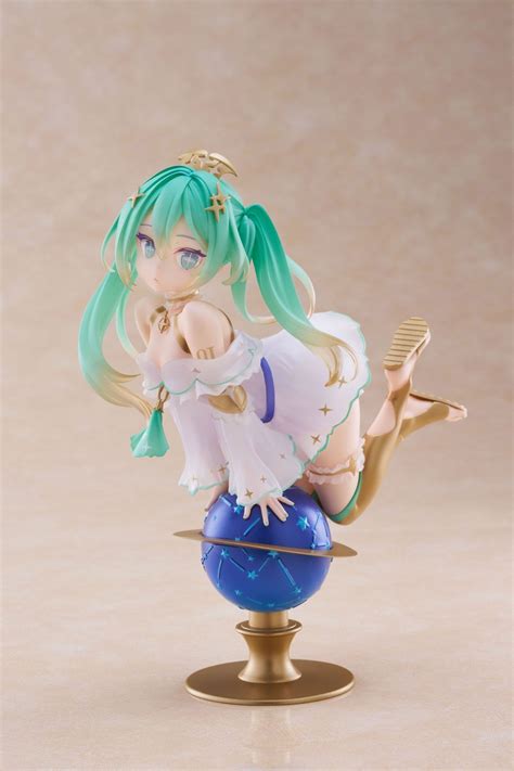 39th Day Anniversary 2nd Season Glittering Star Ver Hatsune Miku Vocaloid Official Statue