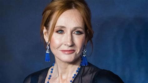 Biographie De Jk Rowling Gobookmart