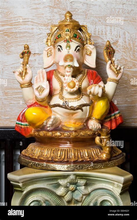 Statue of Ganesha Stock Photo - Alamy